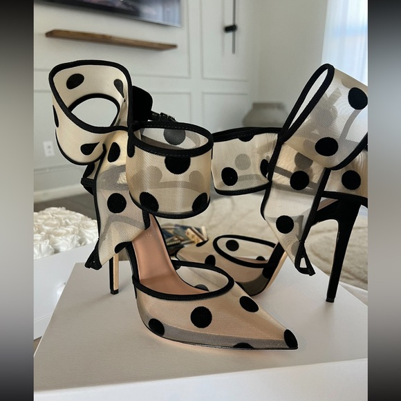 Aminah Abdul Jillil Shoes - Aminah Abdul Jillil Bow Pump Black Polka Dot Mesh Suede
